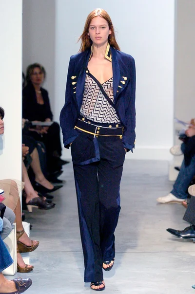 Look 18